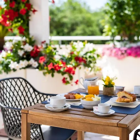 Aurelia Antica Hotel 4*