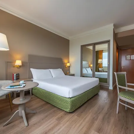 Aurelia Antica Hotel 4*